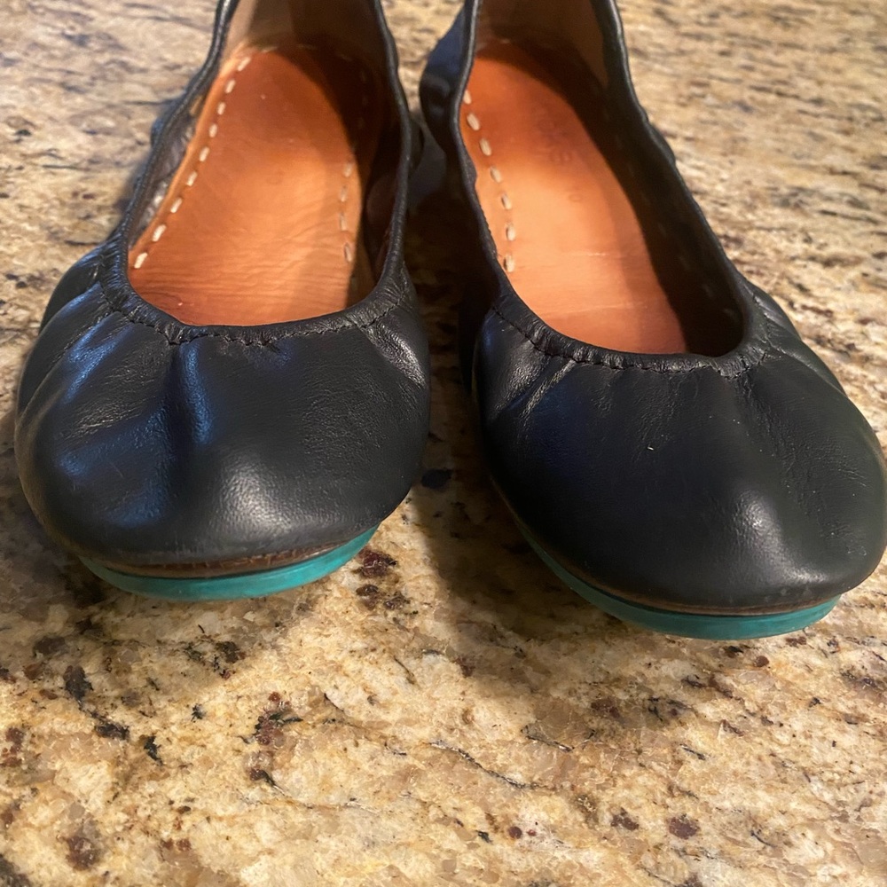 Women's Black Tieks  Flats